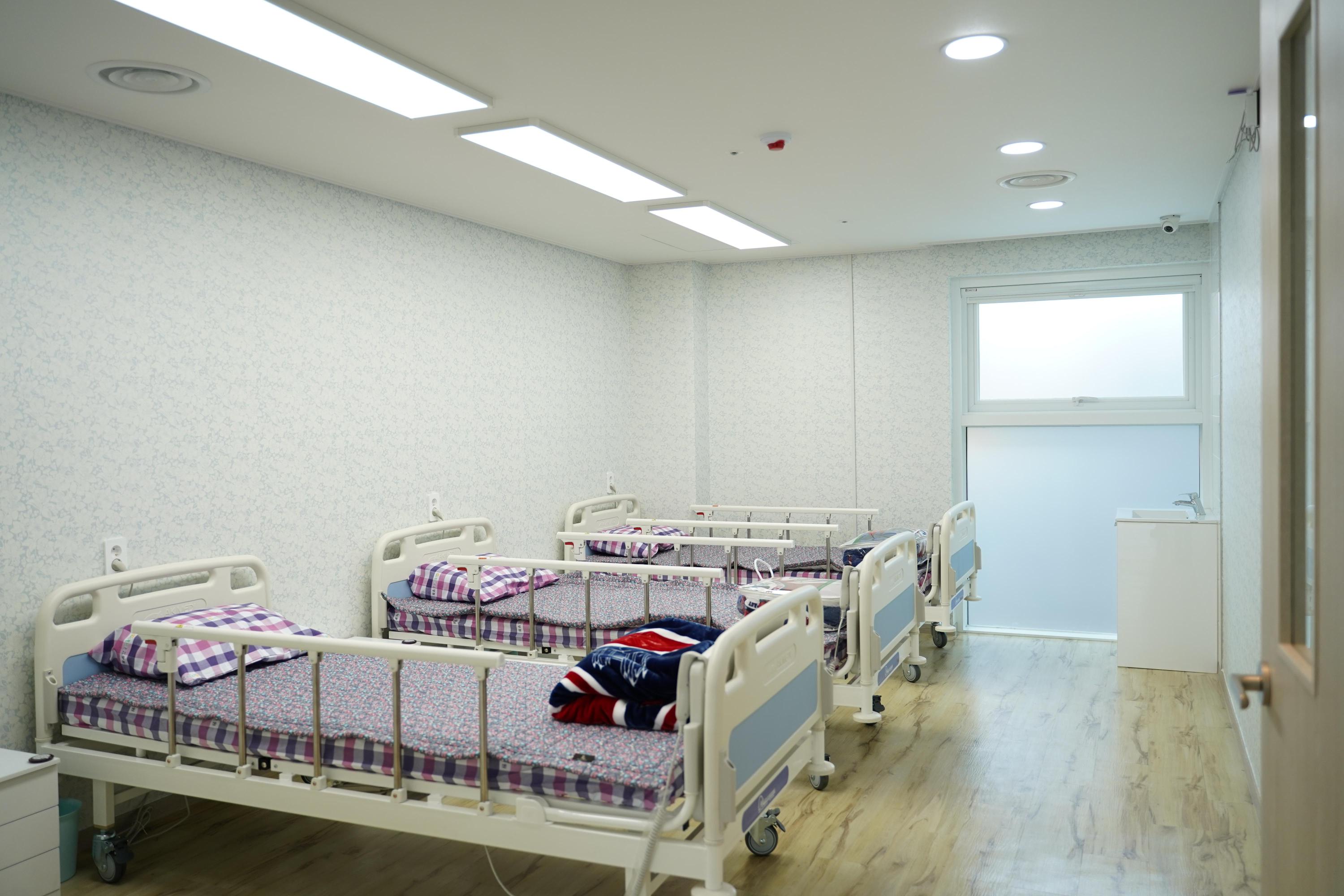 하얀민들레노인요양원 이미지 4