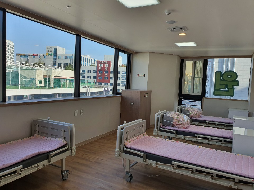 다우리요양원 이미지 2