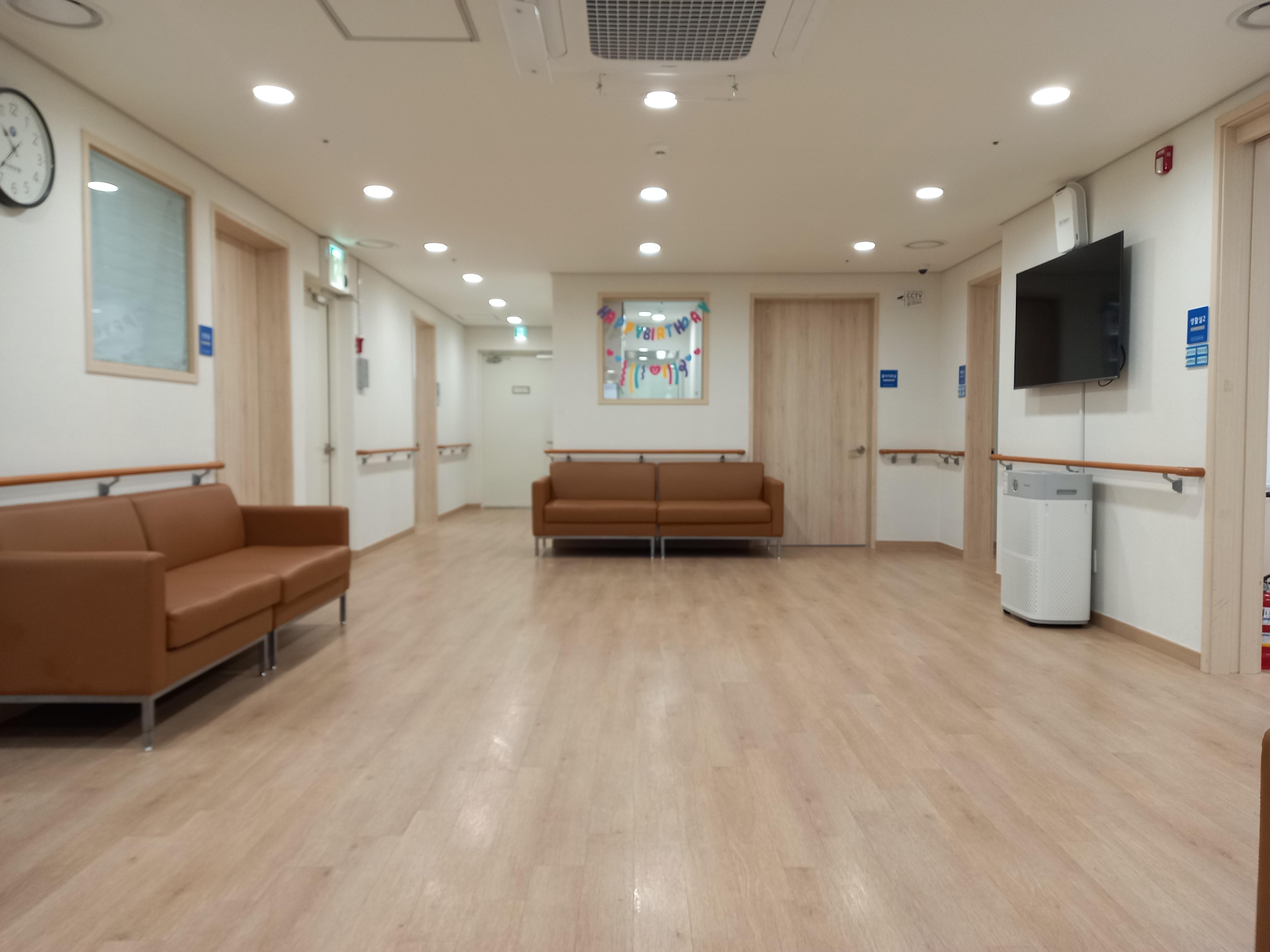 홍은노인요양시설 이미지 3