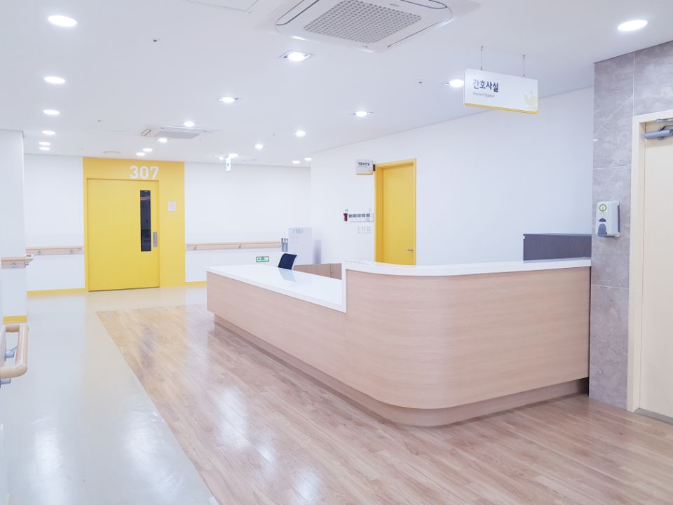 보훈케어노인전문요양원 이미지 2