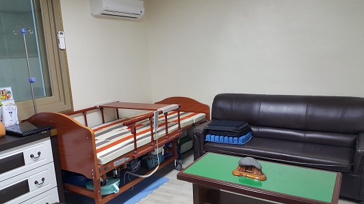 초로기행복찾기요양원 이미지 6