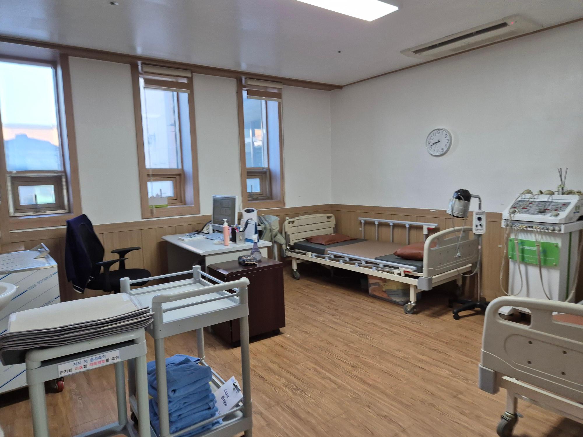 행복한병원부설요양원 이미지 2