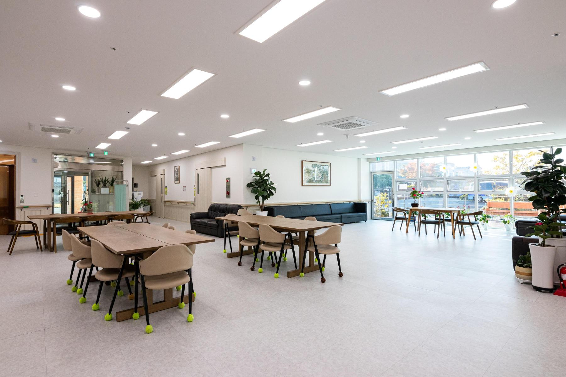 영호노인전문요양원 이미지 8