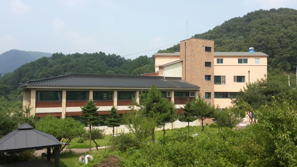 샤인빌시니어스(주)