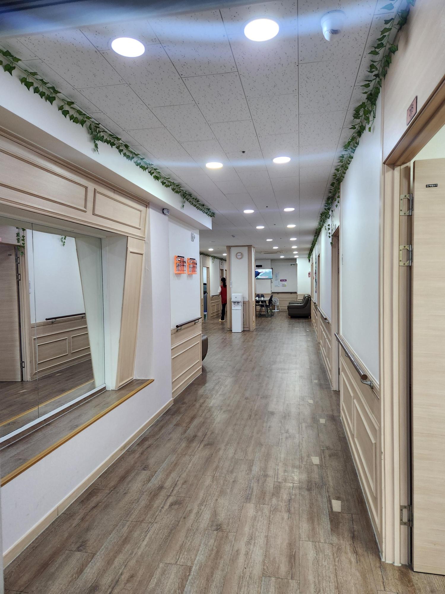 포도나무요양원 이미지 3