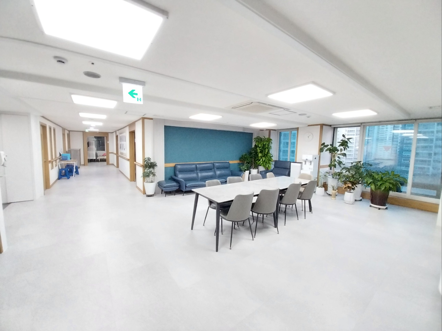 즐거운요양원 이미지 2