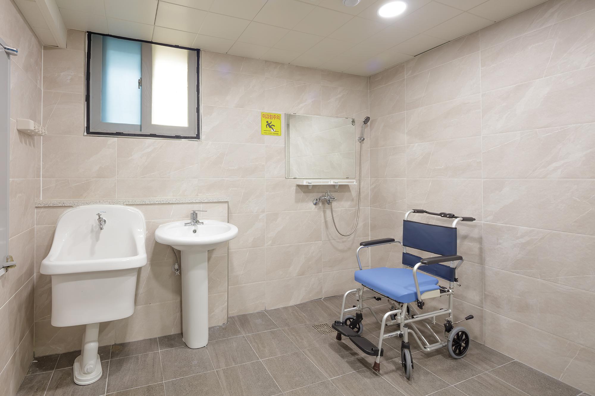 인성요양원 이미지 19