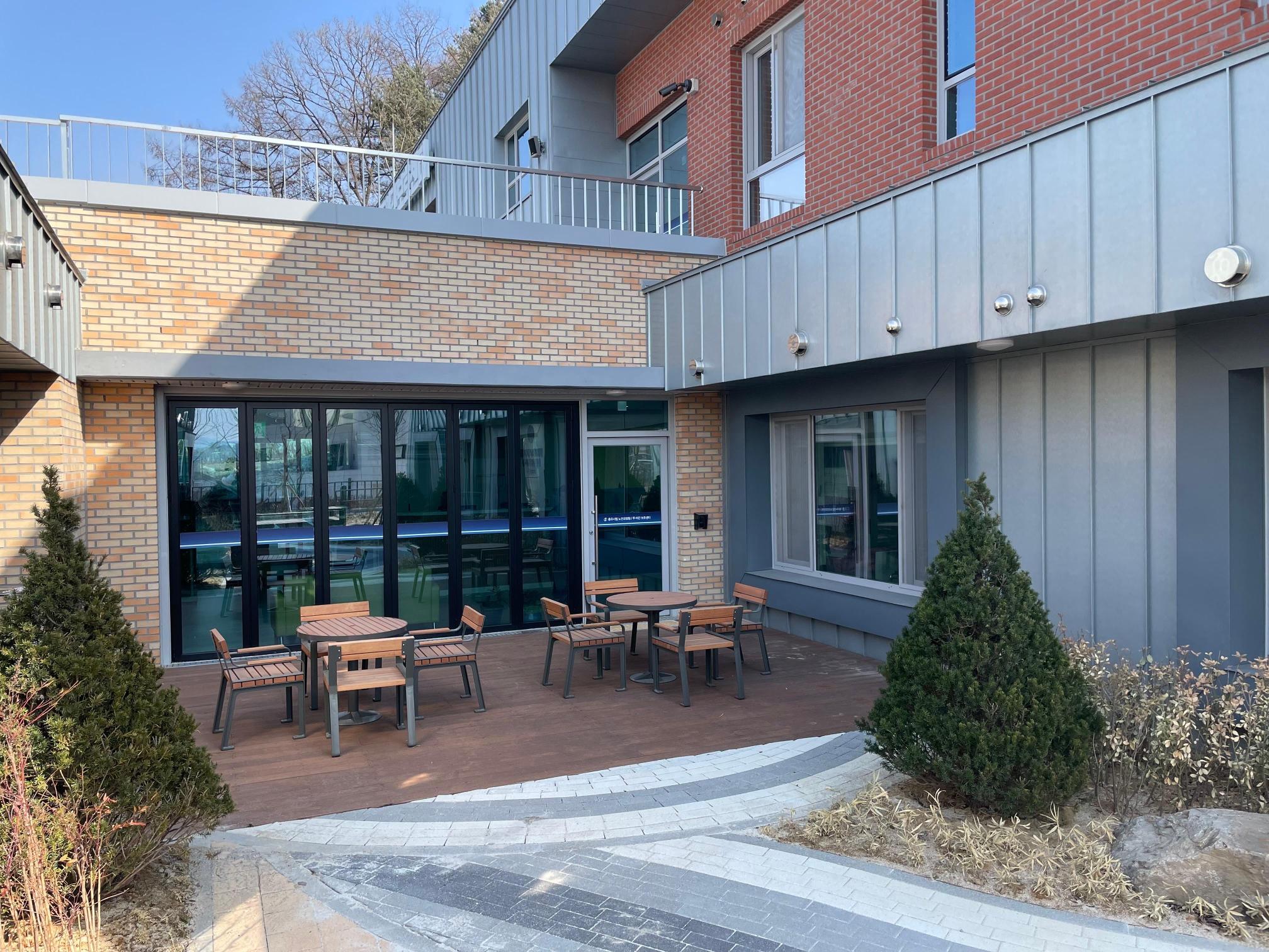 충주시립노인요양원 이미지 4