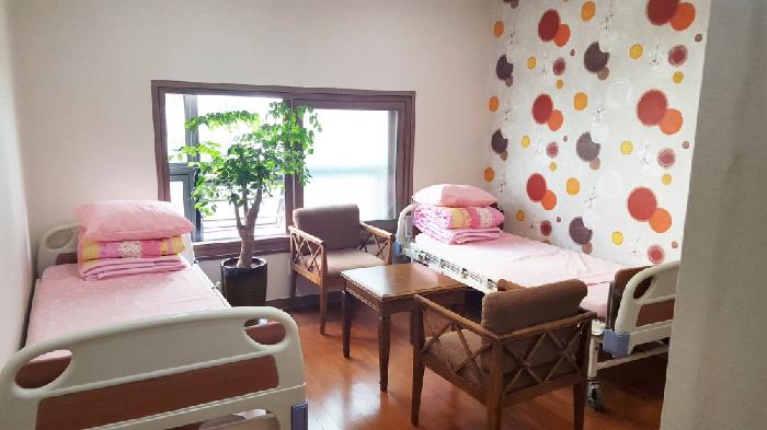 해피트리요양원 이미지 9