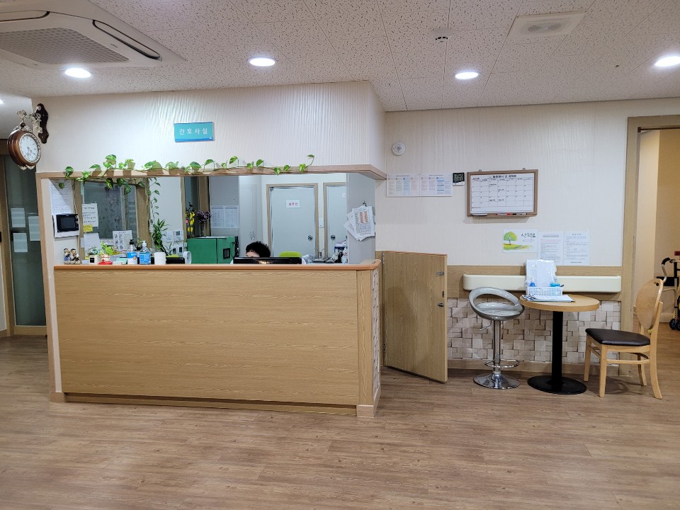 휴림실버요양센터 이미지 9