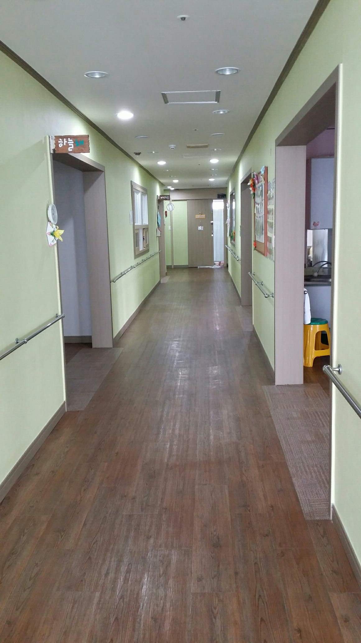 안심노인건강센터 사하점 이미지 2