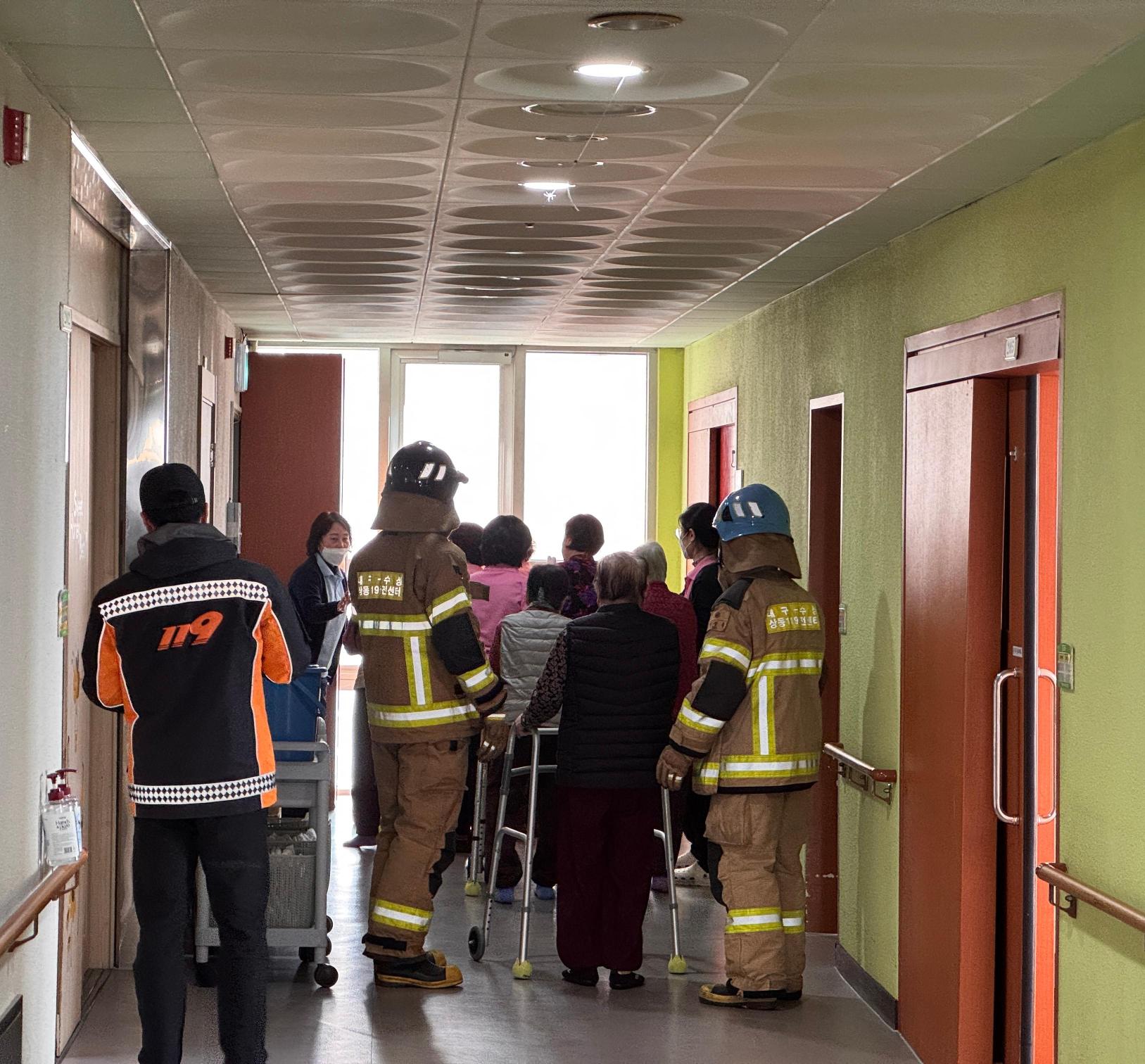 화성전문요양원 이미지 9