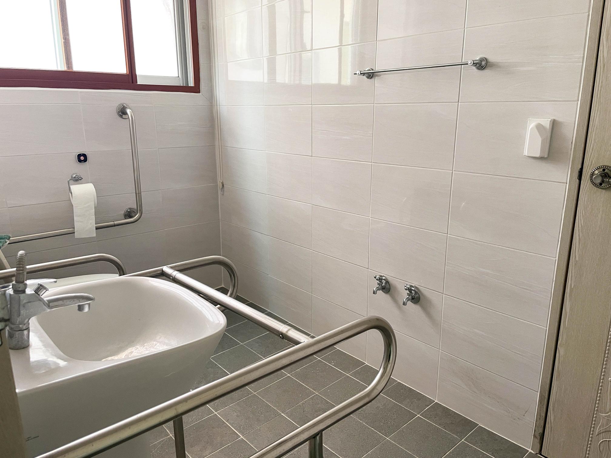 큰사랑요양원 이미지 5