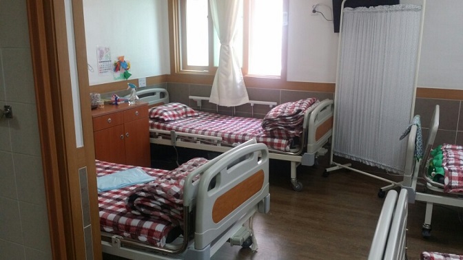 충청노인요양원 이미지 4