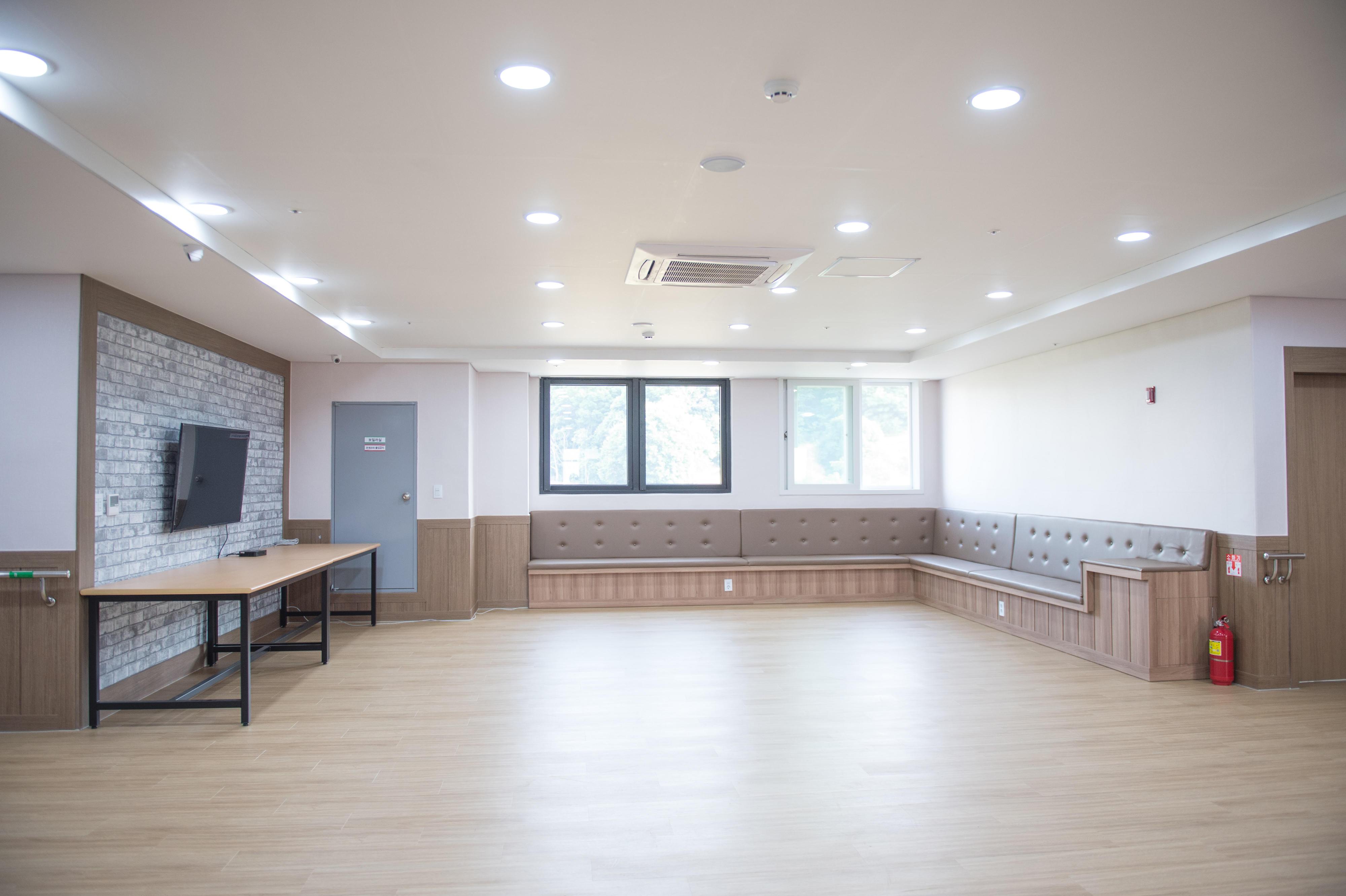 더사랑요양원 이미지 5