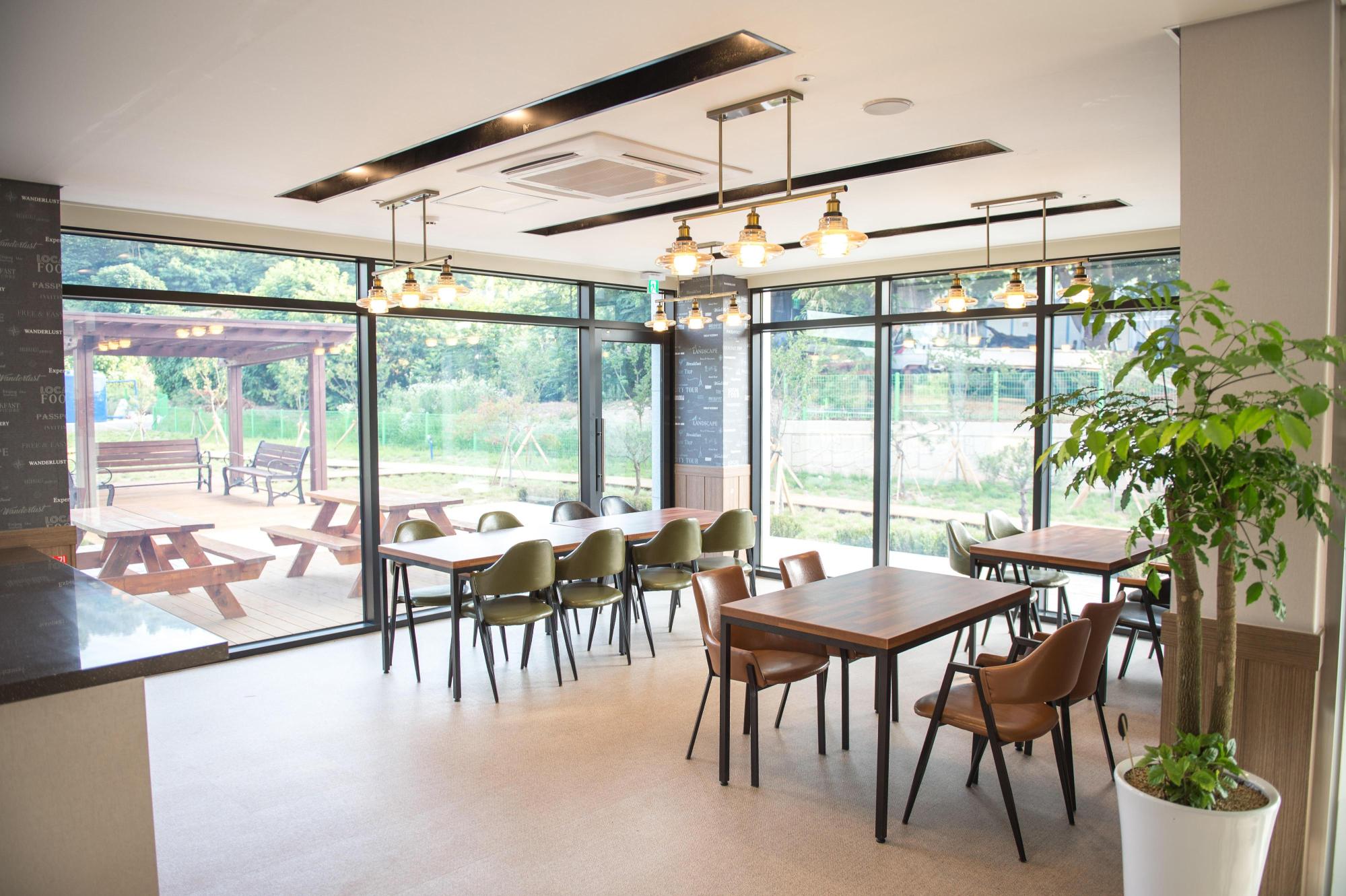 더사랑요양원 이미지 6