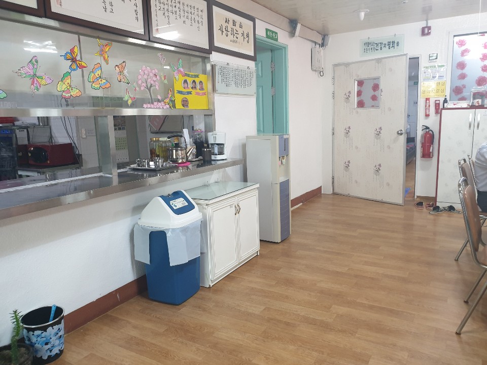 노인요양공동생활가정 브니엘 이미지 3