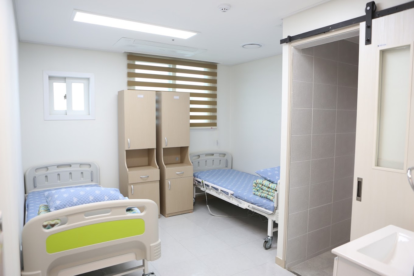 금빛실버요양원 이미지 5