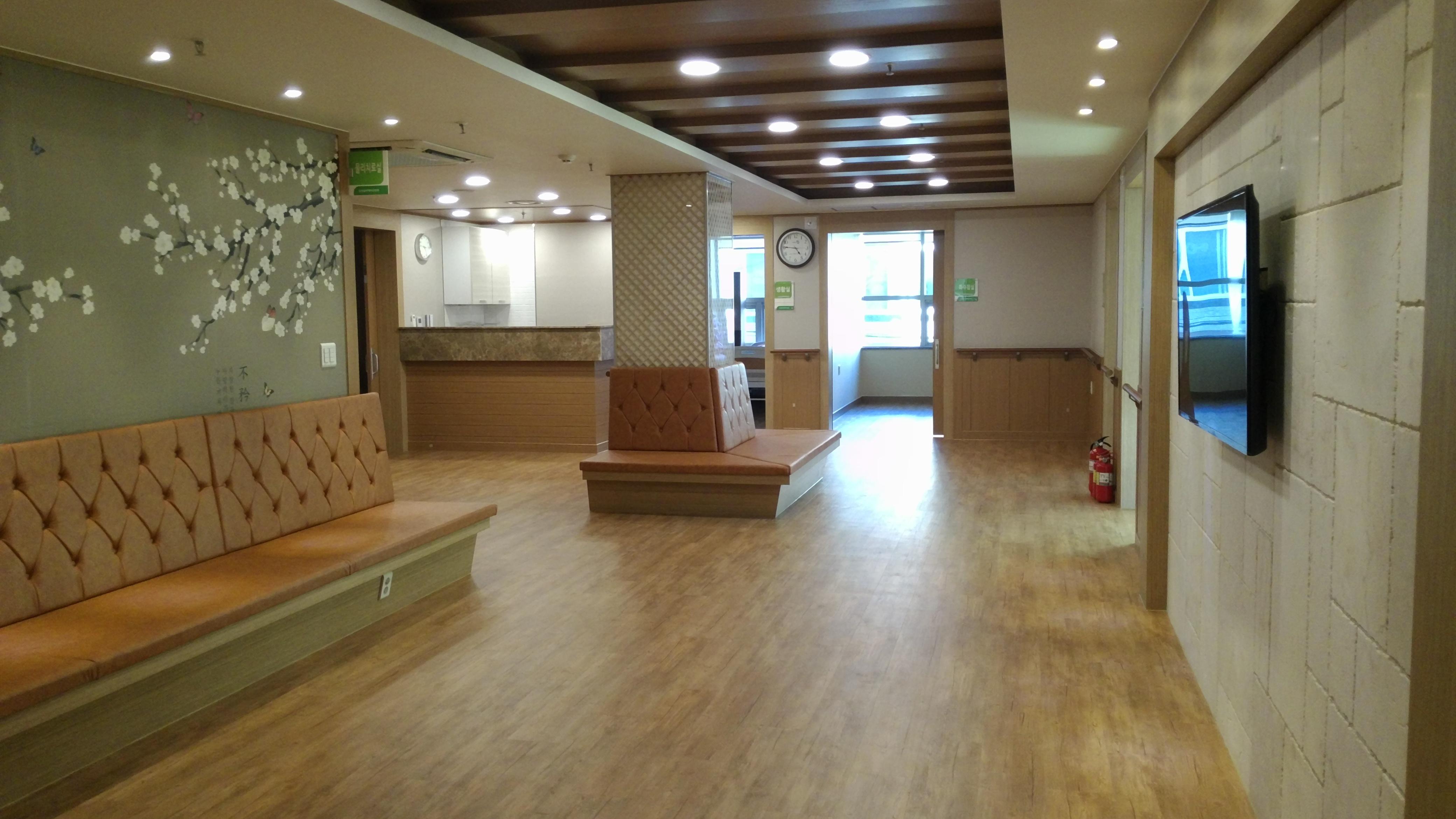 김천실버케어노인요양원 이미지 6