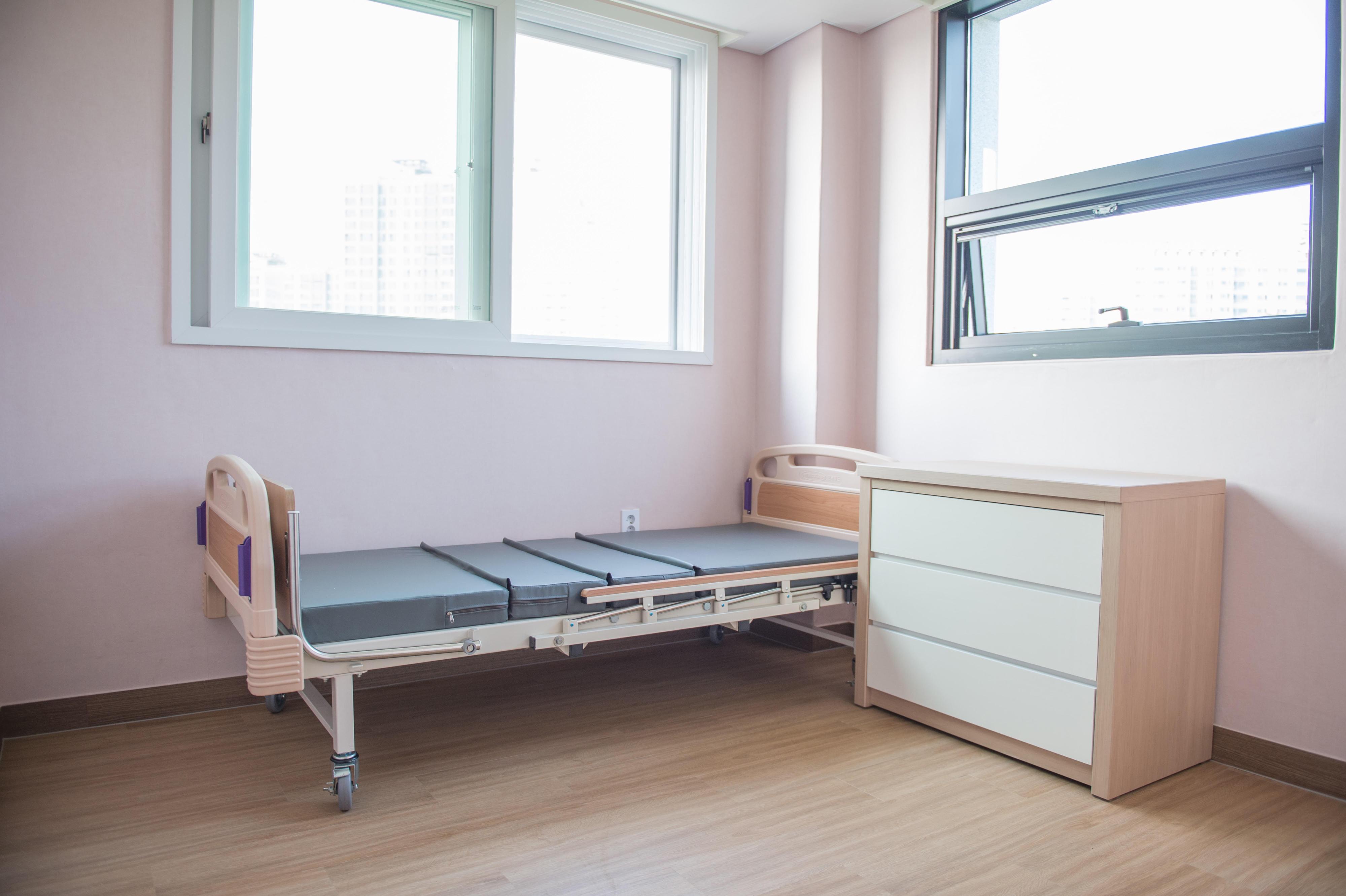 더사랑요양원 이미지 3