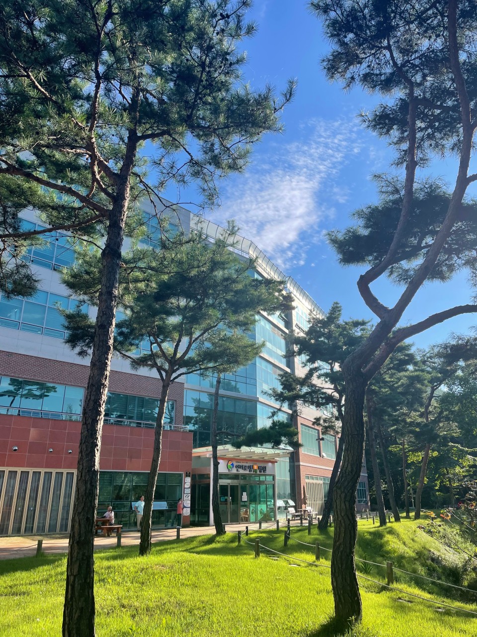 언더로뎀요양병원 이미지 2