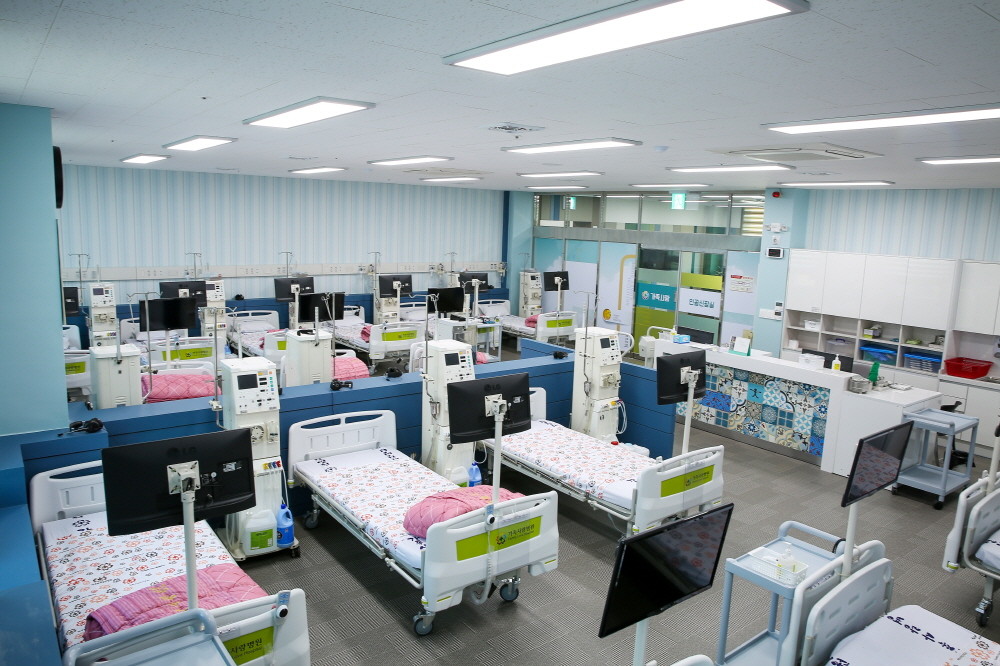 의료법인 백상의료재단 가족사랑요양병원 이미지 2