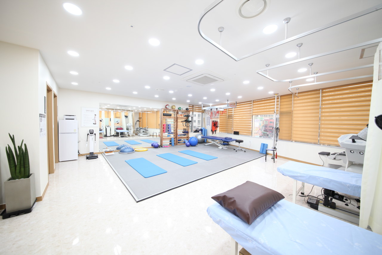 필립요양병원 이미지 2