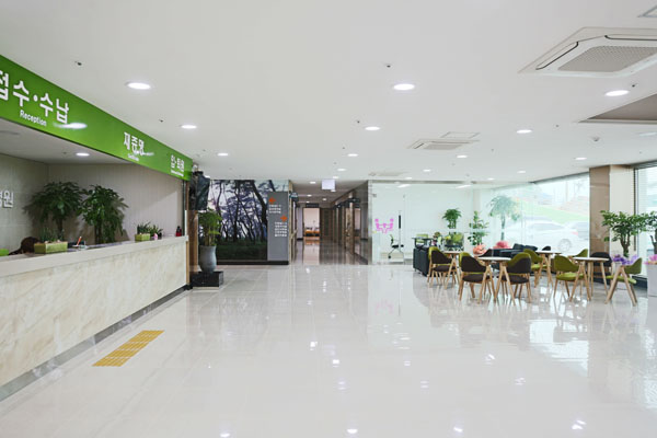 의료법인건강나라의료재단 건강나라요양병원 이미지 2