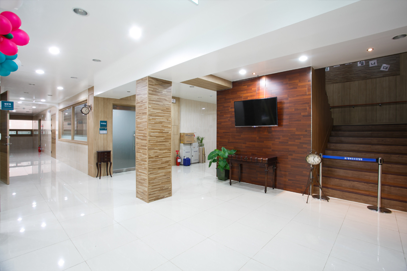 의료법인나성의료재단논산행복한요양병원 이미지 4