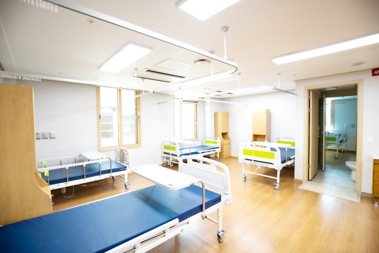 수원행복한요양병원 이미지 3