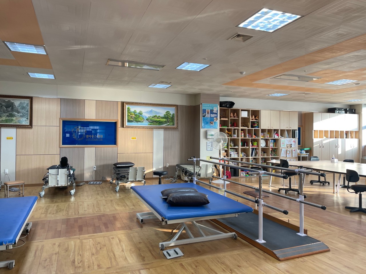 엠마우스요양병원 이미지 3