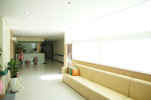 큰사랑요양병원 이미지 3