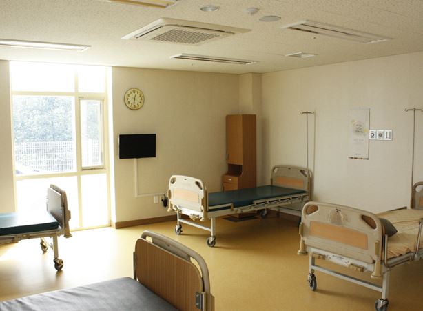 의료법인 우석의료재단 연세요양병원 이미지 3