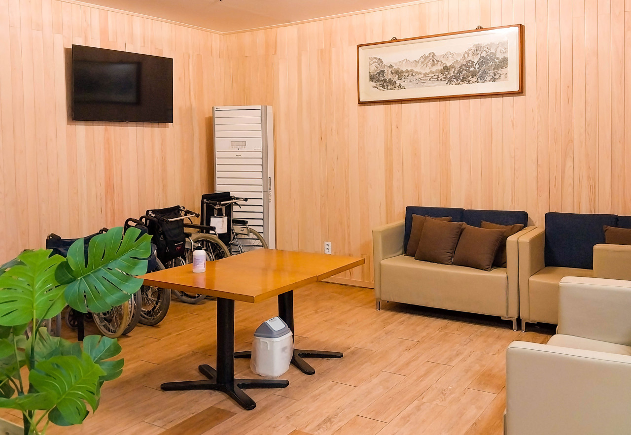 의료법인 효송의료재단 서안산노인전문병원 이미지 4