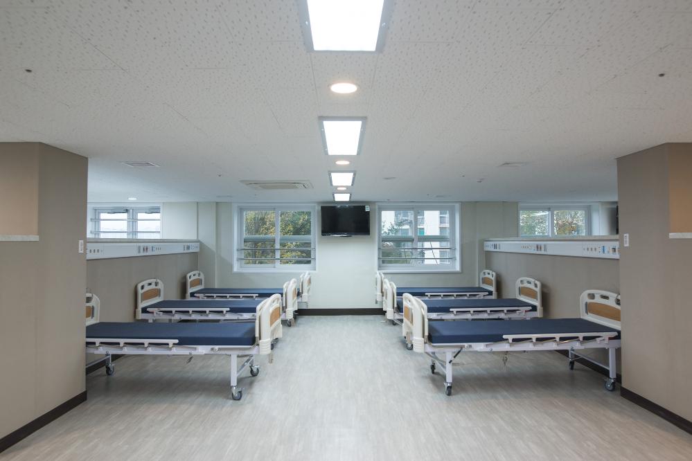 위더스요양병원 이미지 4