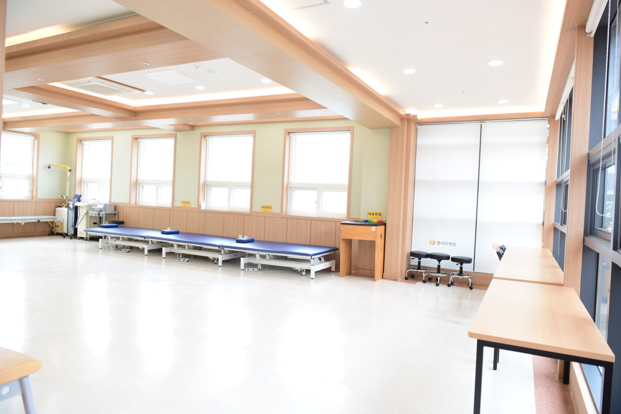 의료법인 산수의료재단 웰시티요양병원 이미지 4