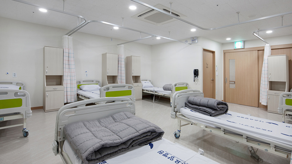 나은요양병원 이미지 2