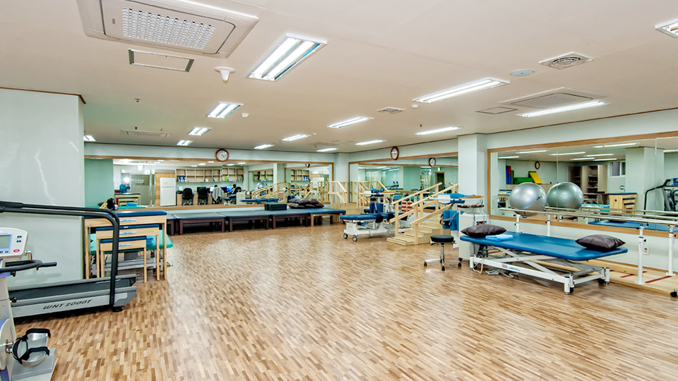 더사랑요양병원 이미지 2