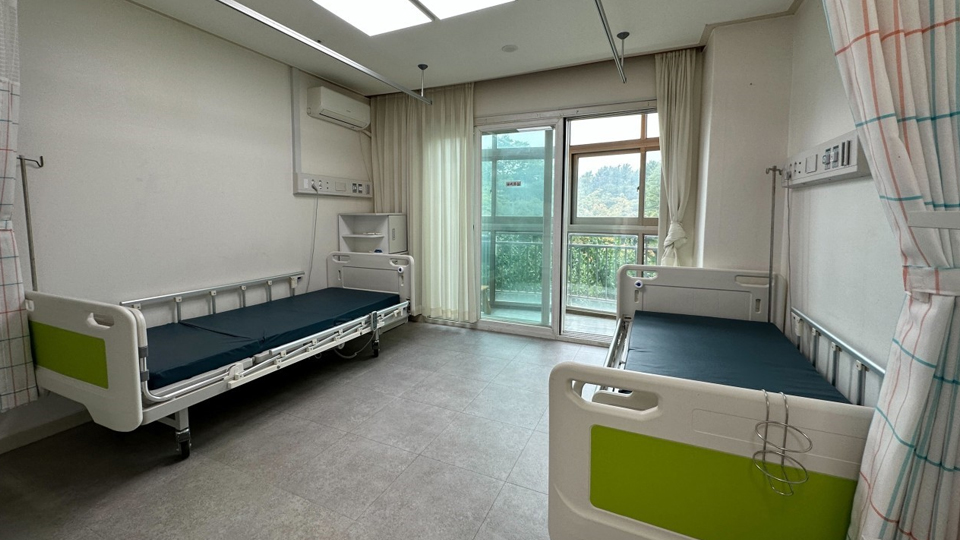 감인의료재단 청라백세요양병원 이미지 4