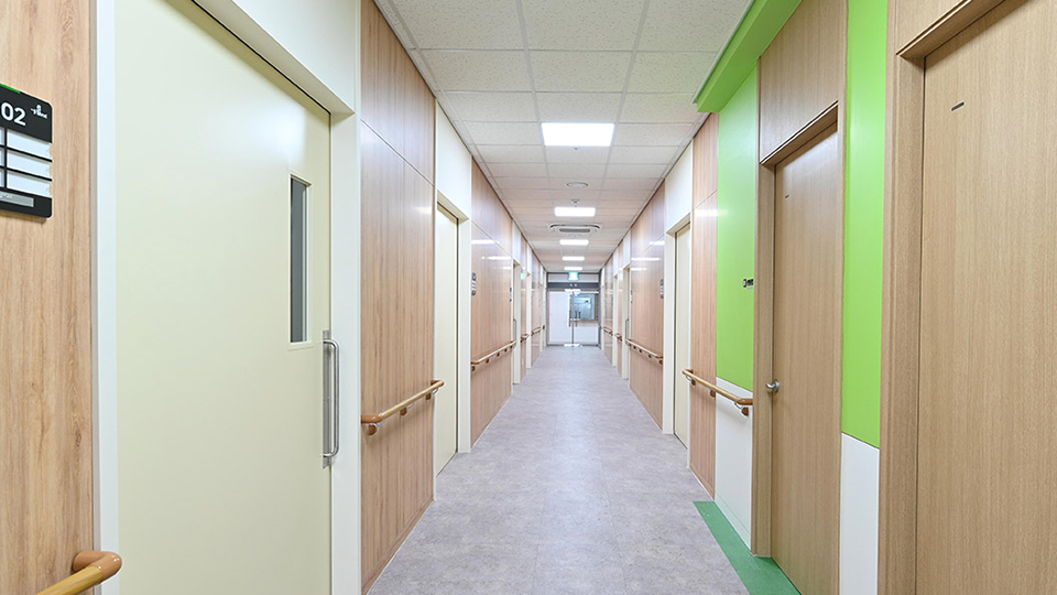 더퍼스트요양병원 이미지 4