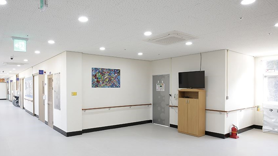 공립무안군노인전문요양병원 이미지 4